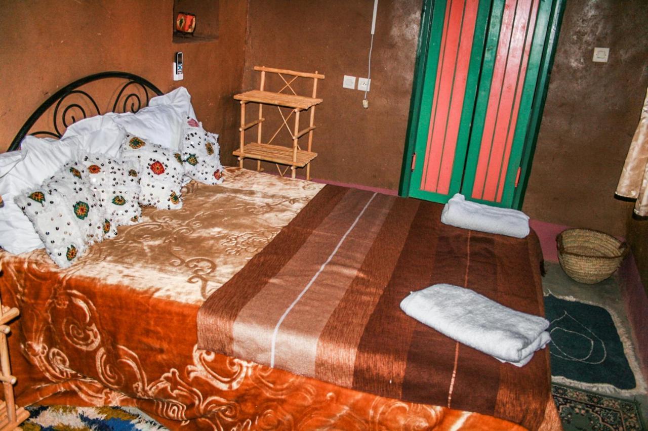 Aït Baha Kasbah Maison D'Hote Lalla Zahra מראה חיצוני תמונה